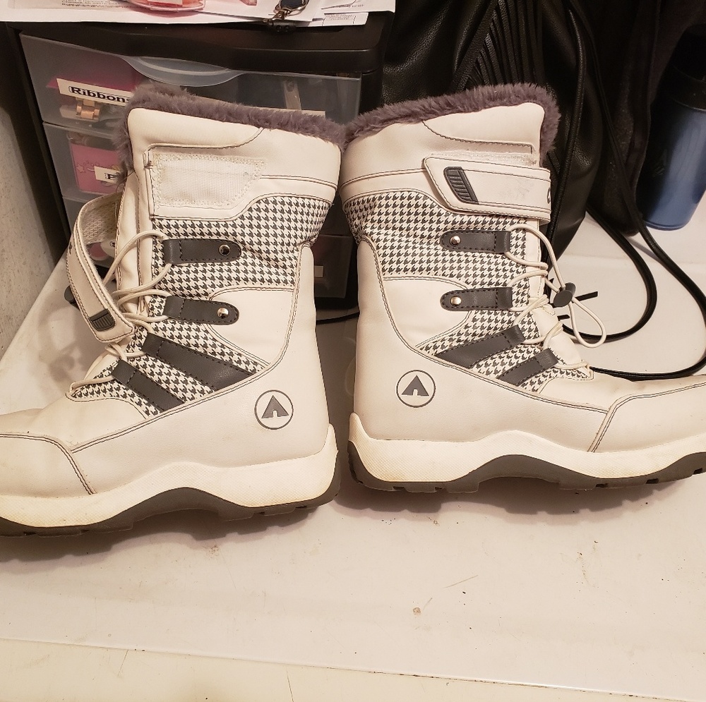 Airwalk winter boots